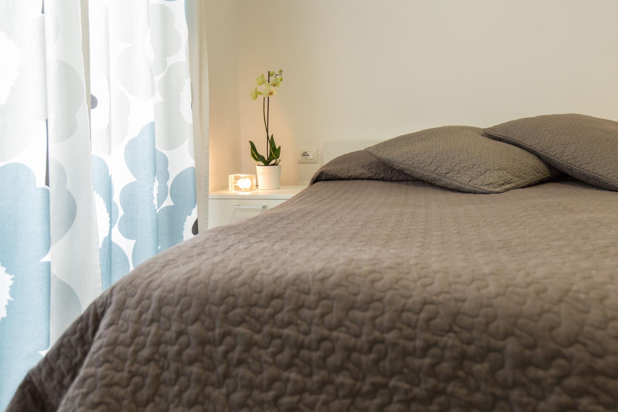 Bmode Hotel Catania Bagian luar foto