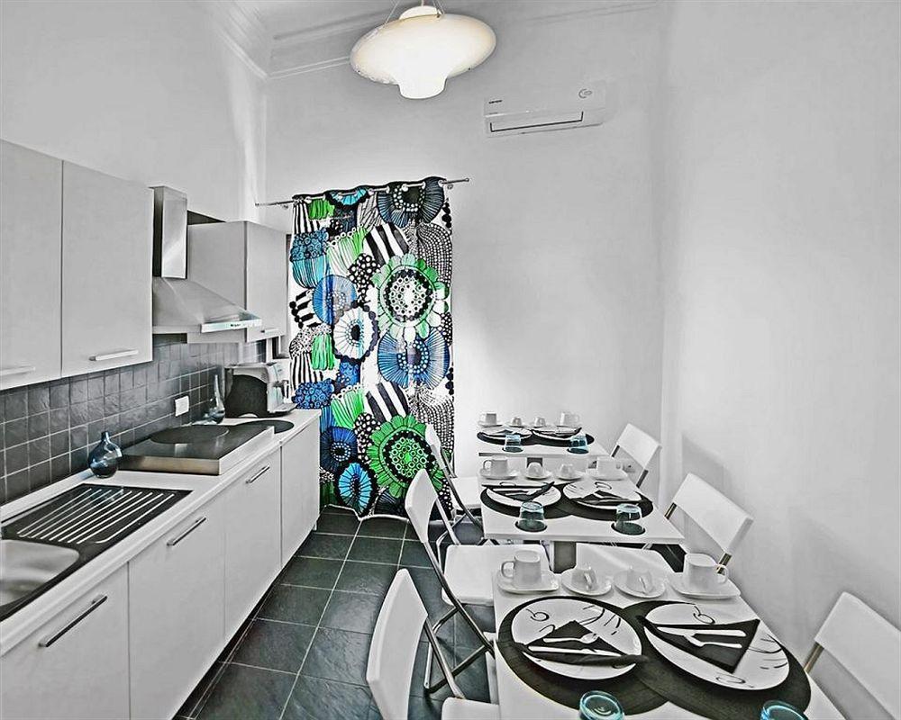 Bmode Hotel Catania Bagian luar foto