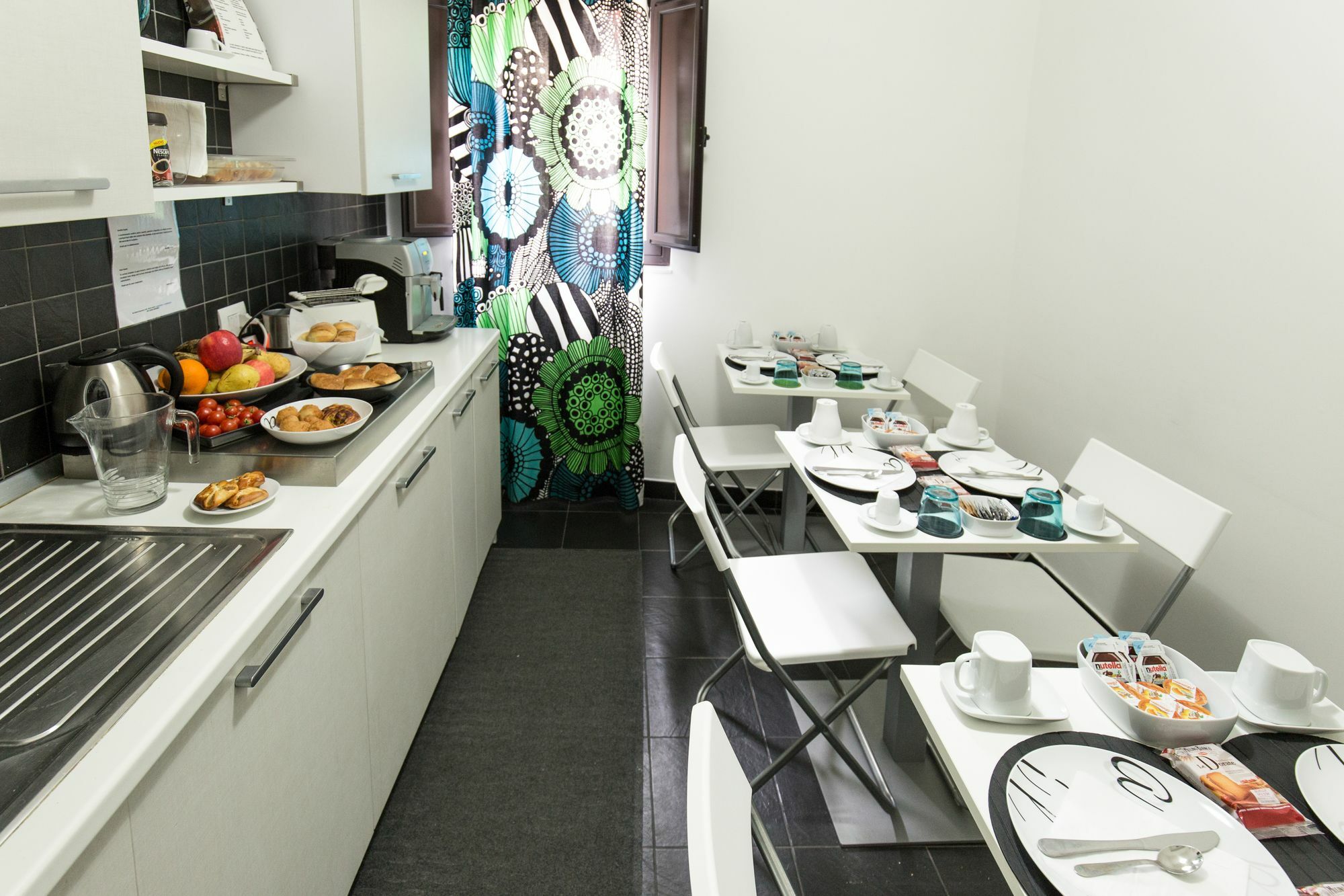 Bmode Hotel Catania Bagian luar foto
