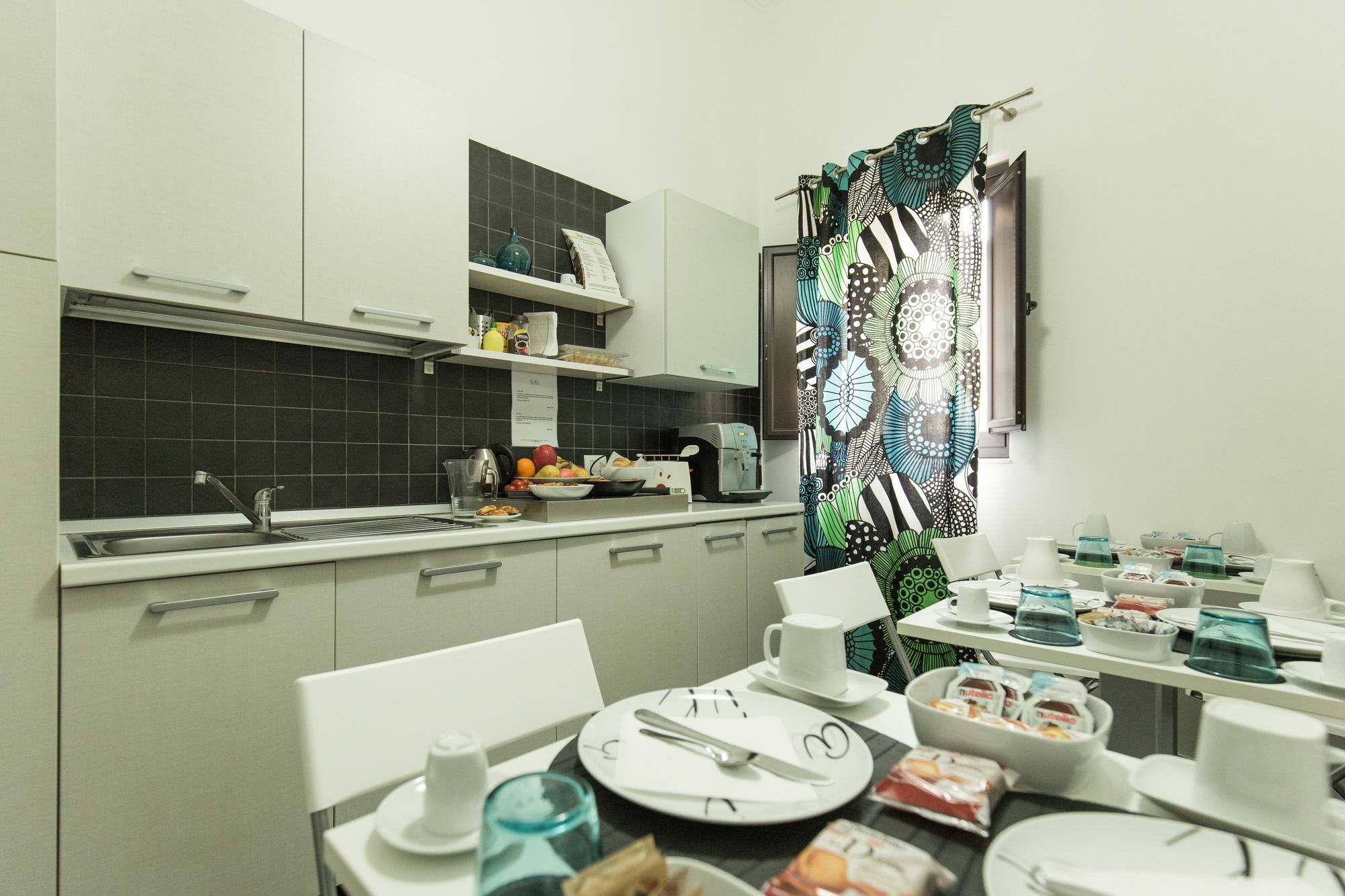 Bmode Hotel Catania Bagian luar foto